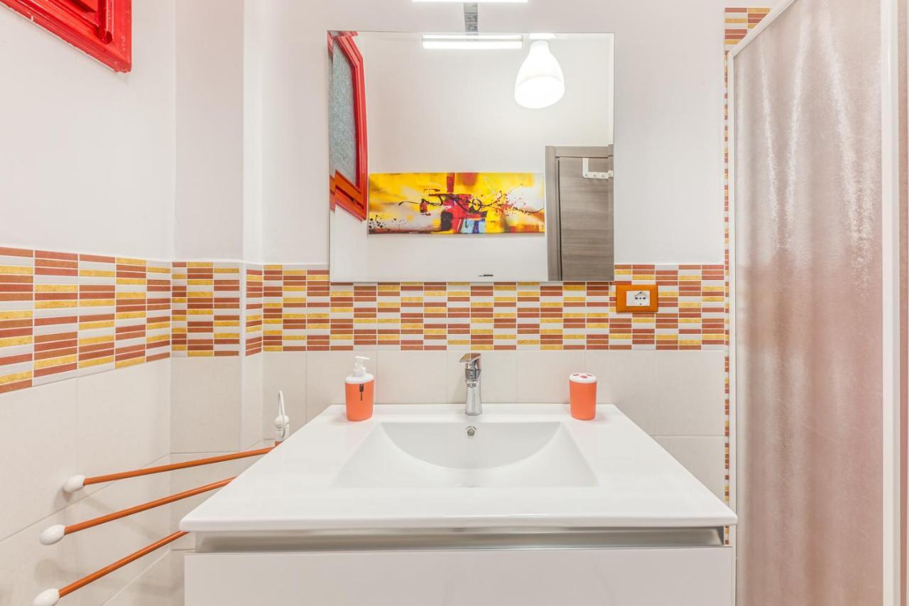 Casaviva - Grazioso Bilocale Sul Mare A Ospedaletti Apartamento Exterior foto